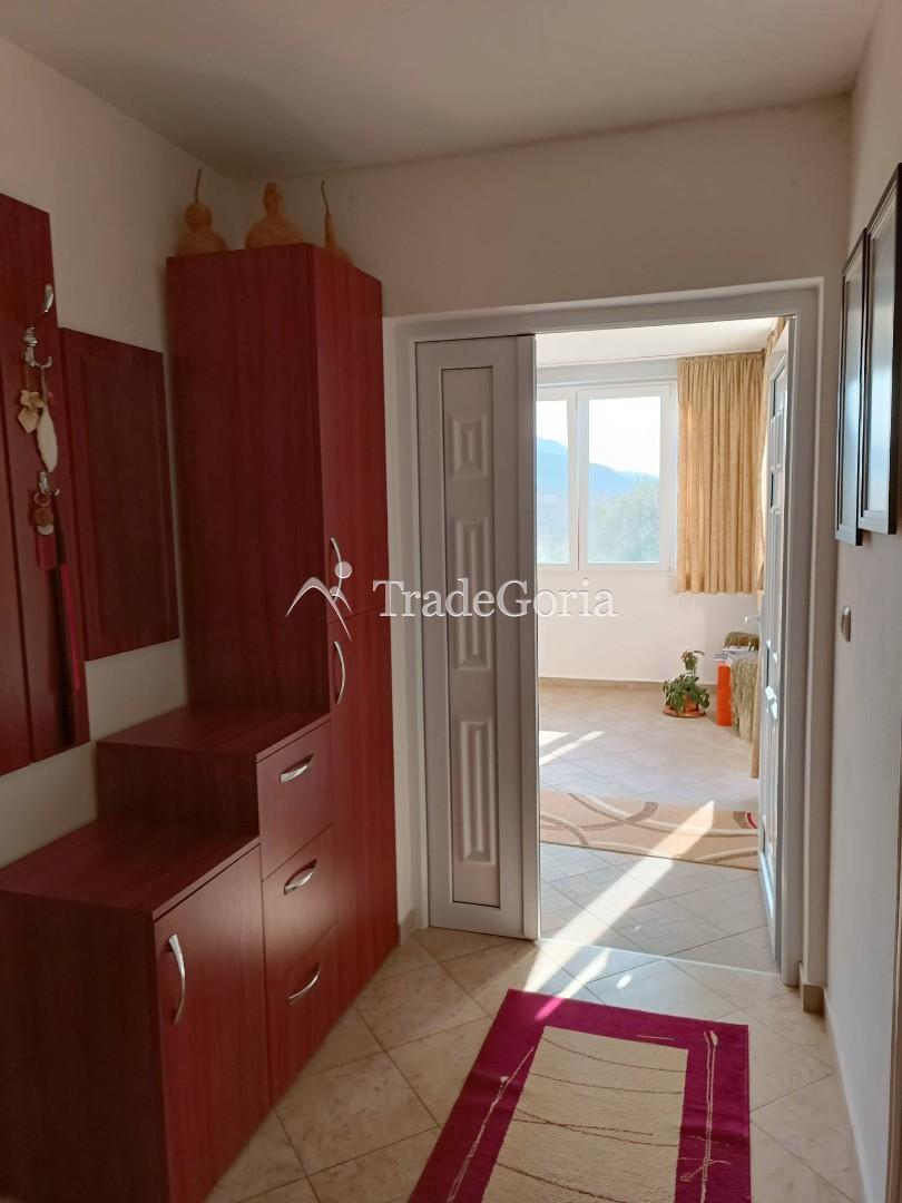 House for Sale in Shushan, Bar with Mountain and City Views