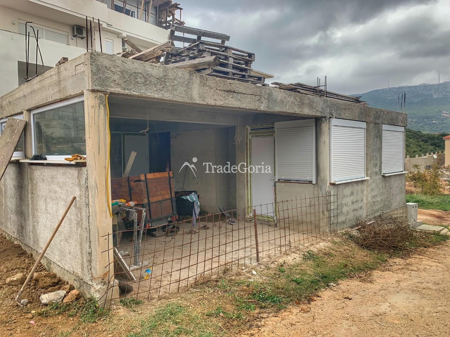 Angebot zum Kauf eines Hauses im Bau in Ulcinj