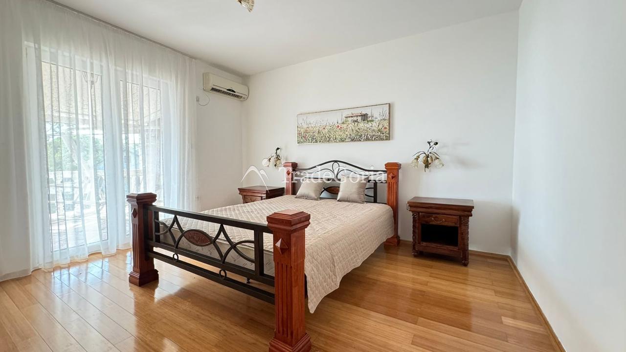 House for Sale in Barskaya Riviera, Ratats