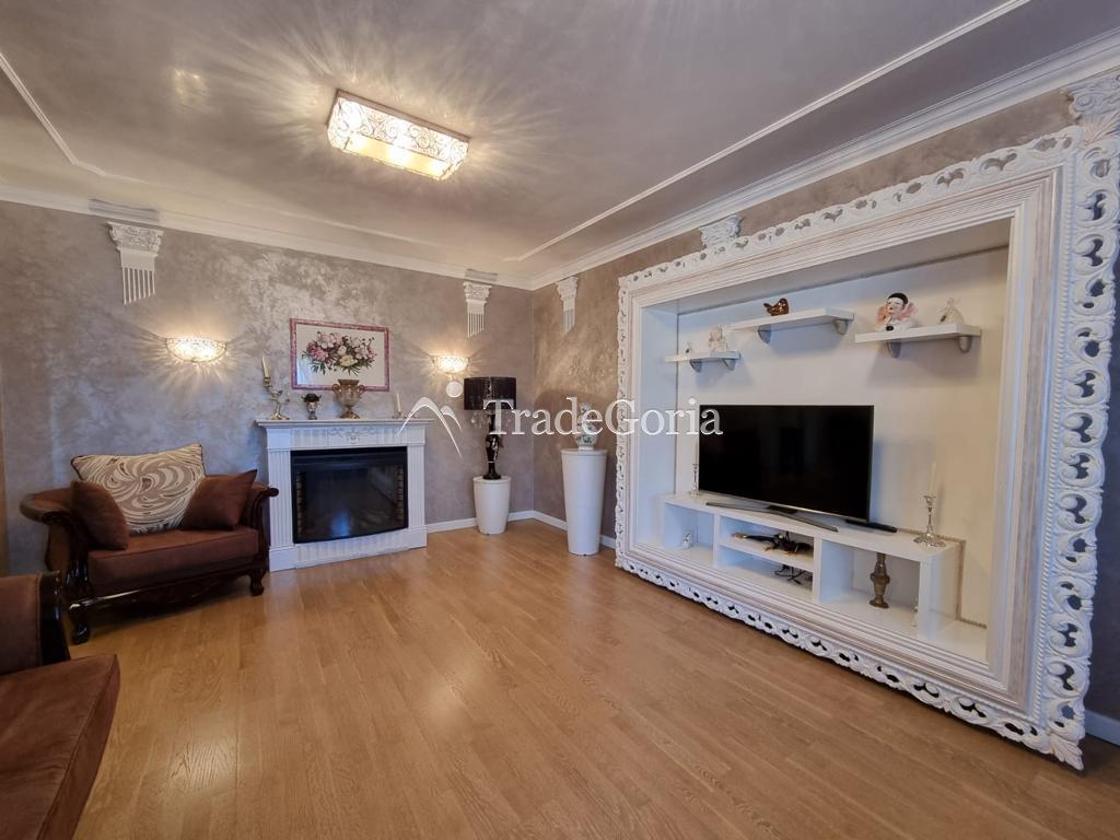 House for Sale in Tivat, Kalimanj District