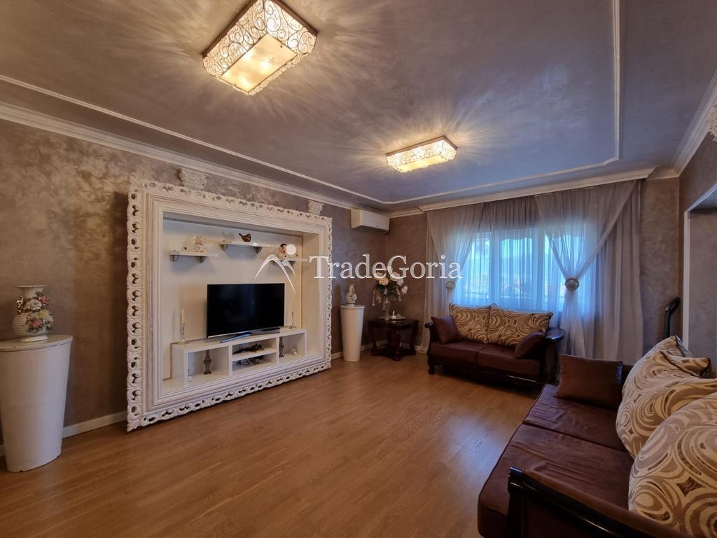 House for Sale in Tivat, Kalimanj District