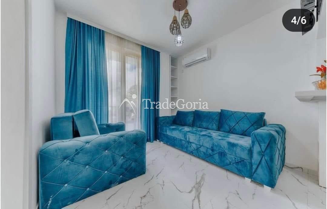 Apartment with Sea View and Pool