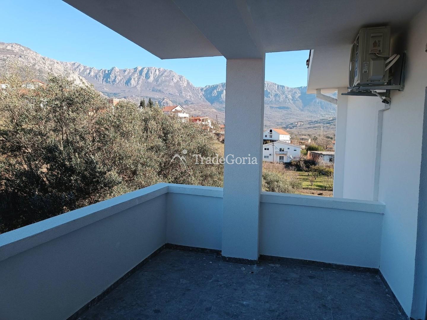 Apartment for Sale in Small Building in Shushan, Bar