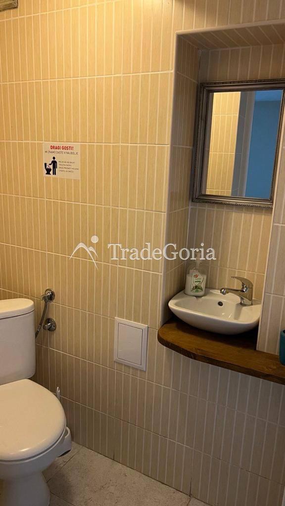 Na prodaju: Mini-hotel u Becicima sa 17 apartmana