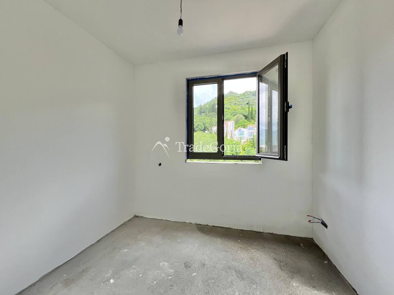 Sale of apartments in Tivat, Donja Lastva 500m to the sea