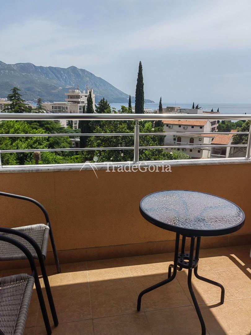 For Sale: Europa Lux Villa in Bechichi with Parking