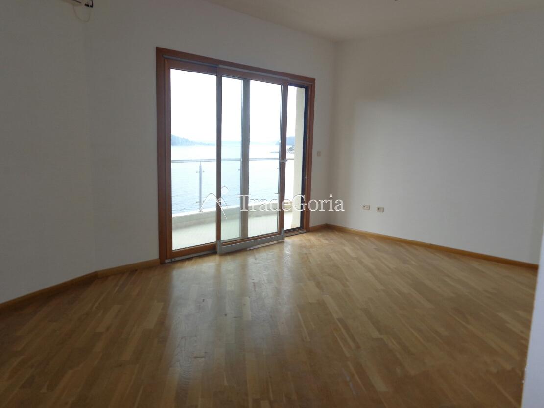 For Sale: New Three-Bedroom Apartment on the Seafront in Rafailovici