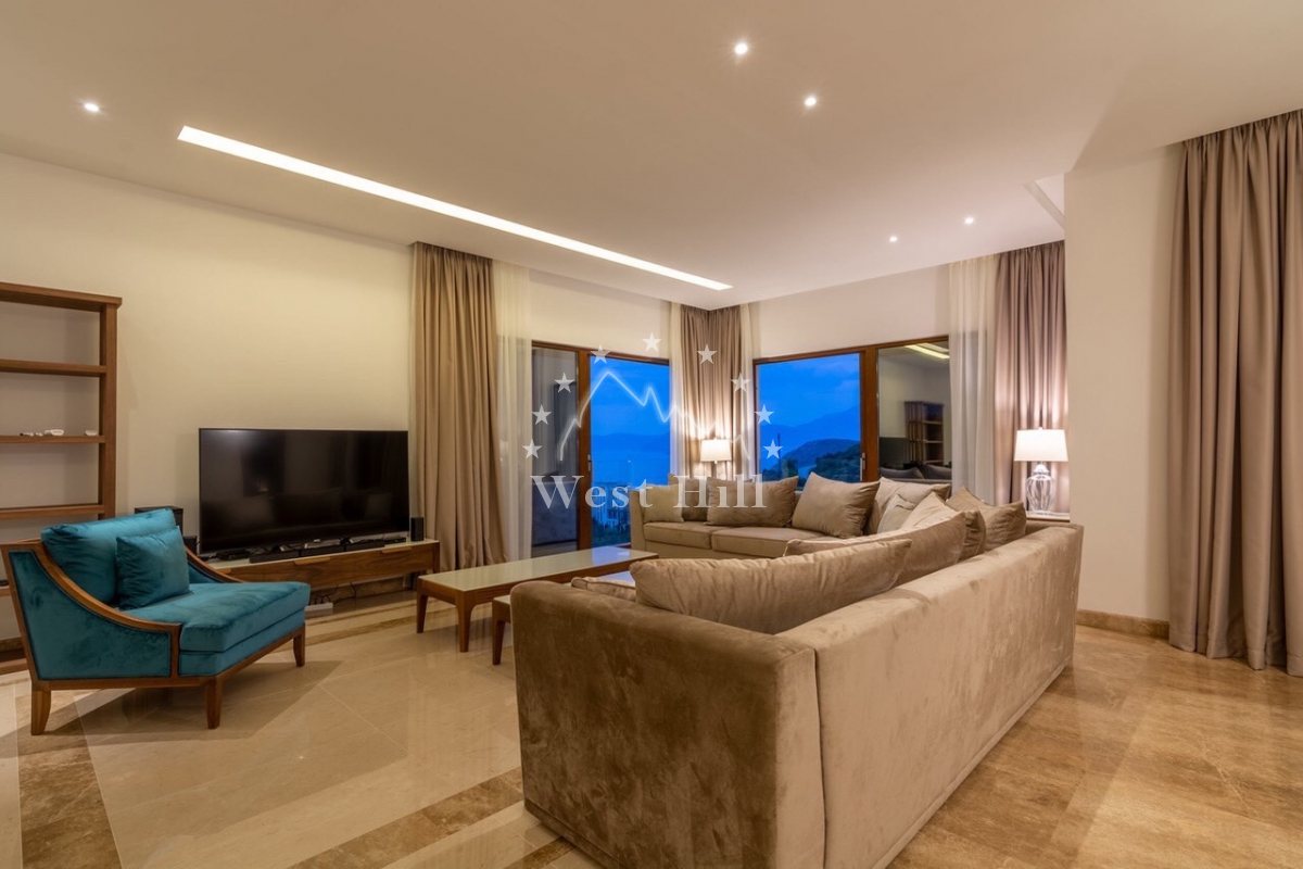 Villa for Sale in Rezevici, Budva, Montenegro - Object 4465