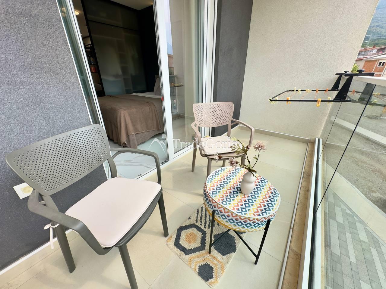 Продаётся дизайнерская студия в премиум-комплексе Emerald Residence