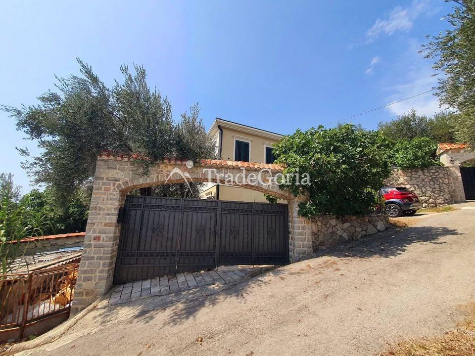 Villa mit Meerblick zu verkaufen, Perazica Do, Budva Riviera