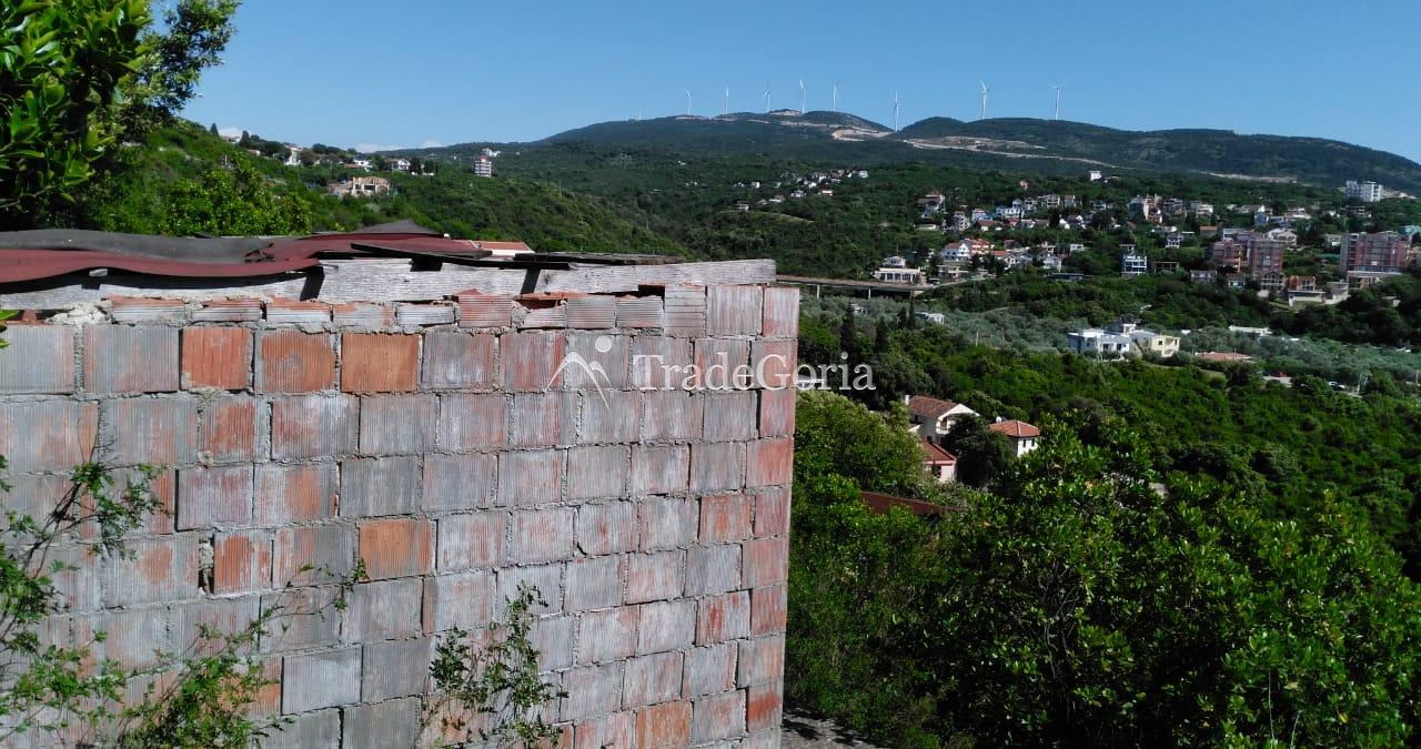 Two plots for sale in Uteha