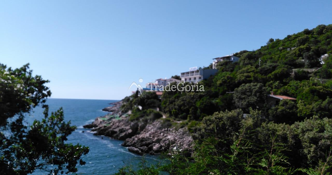 Two plots for sale in Uteha