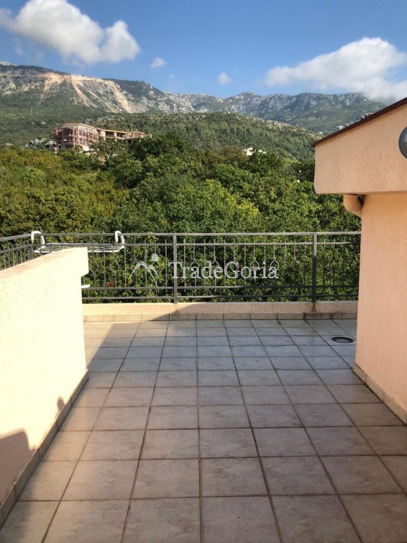 Sale Montenegro Becici. Reduced price