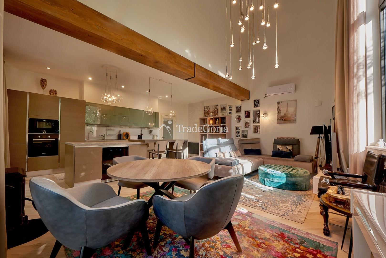 Sale of a complex of two modern villas in Budva