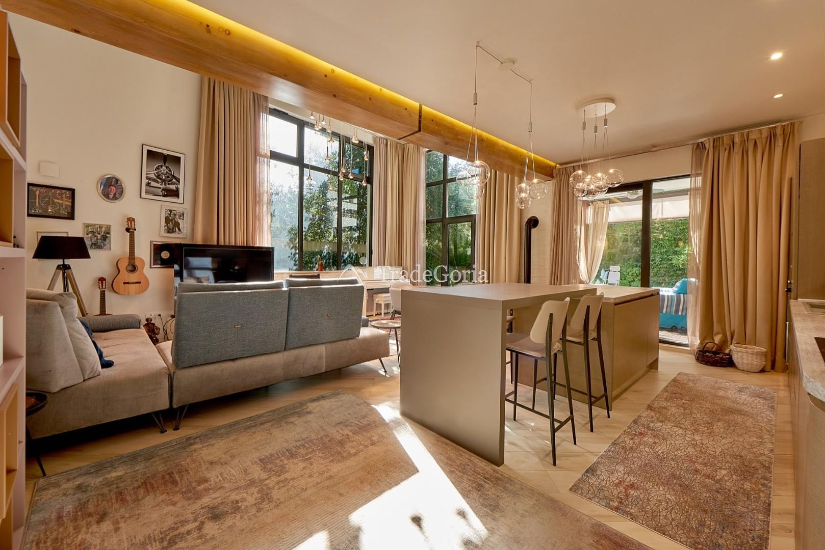 Sale of a complex of two modern villas in Budva