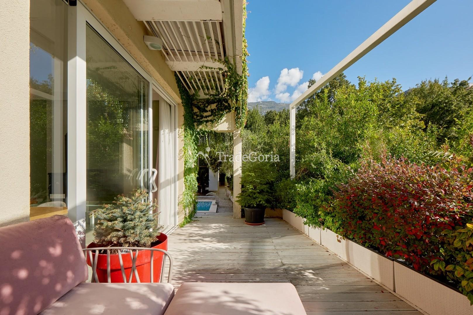 Sale of a complex of two modern villas in Budva