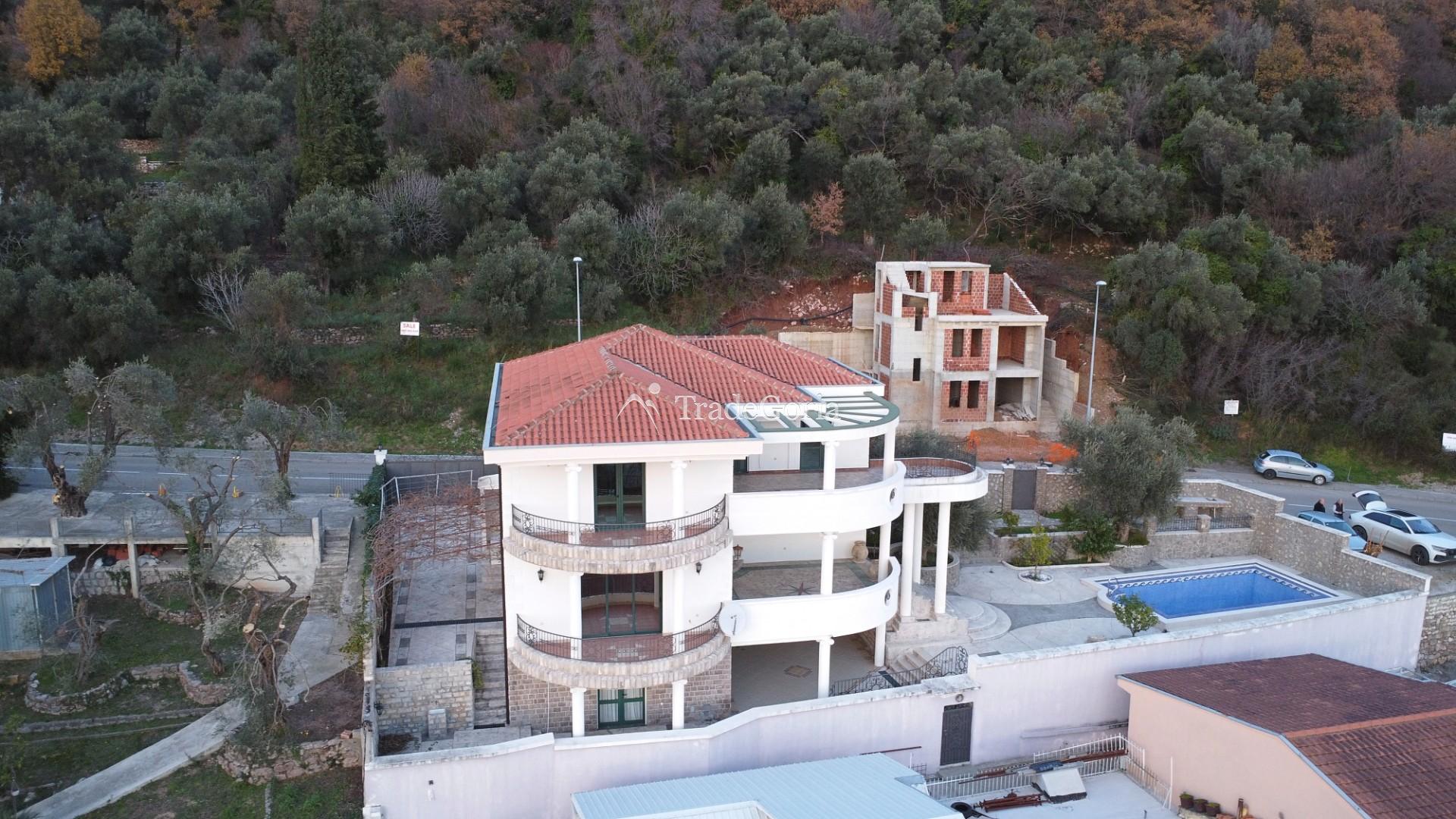 Sale of villa in Budva, Petrovac