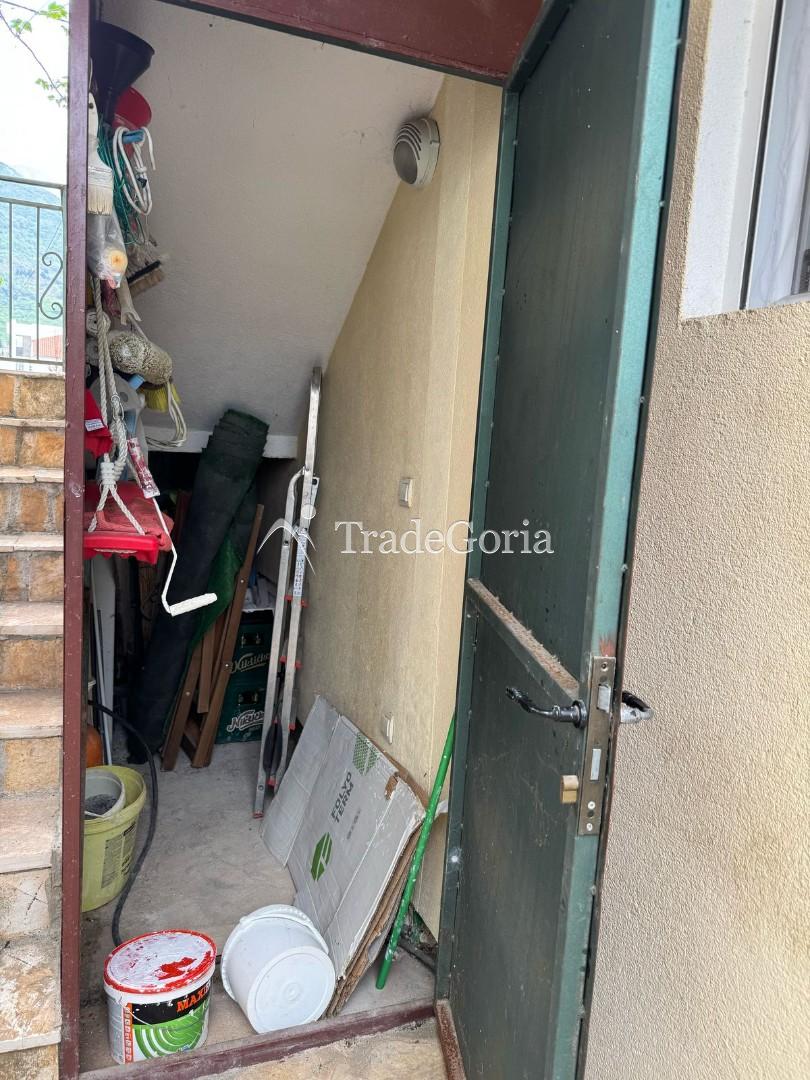 Spacious House + Apartments for Rent in Sutomore