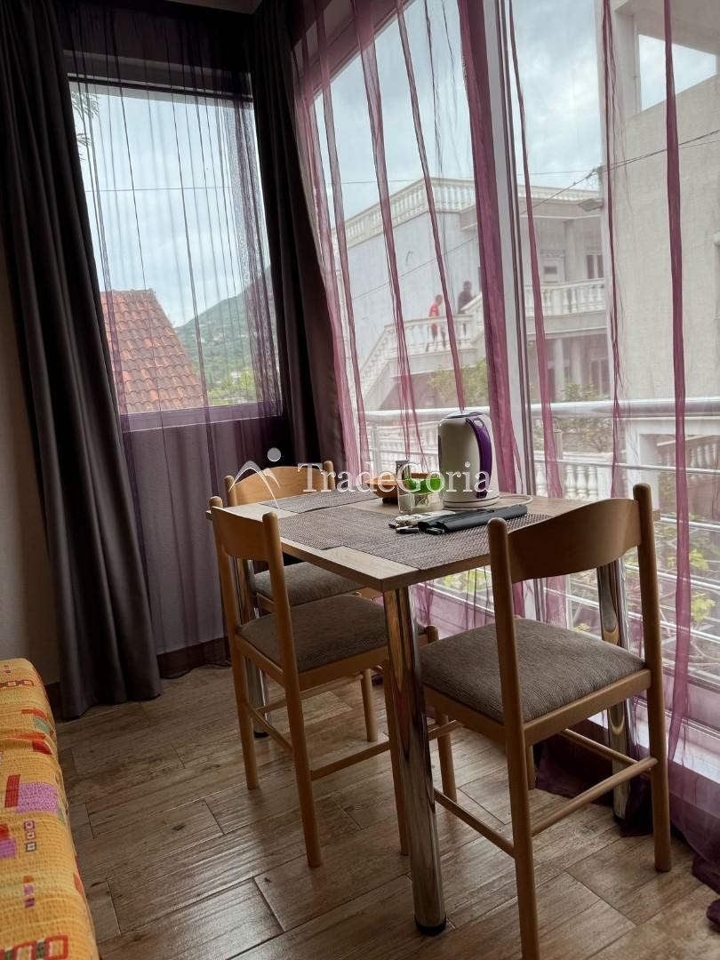 Spacious House + Apartments for Rent in Sutomore