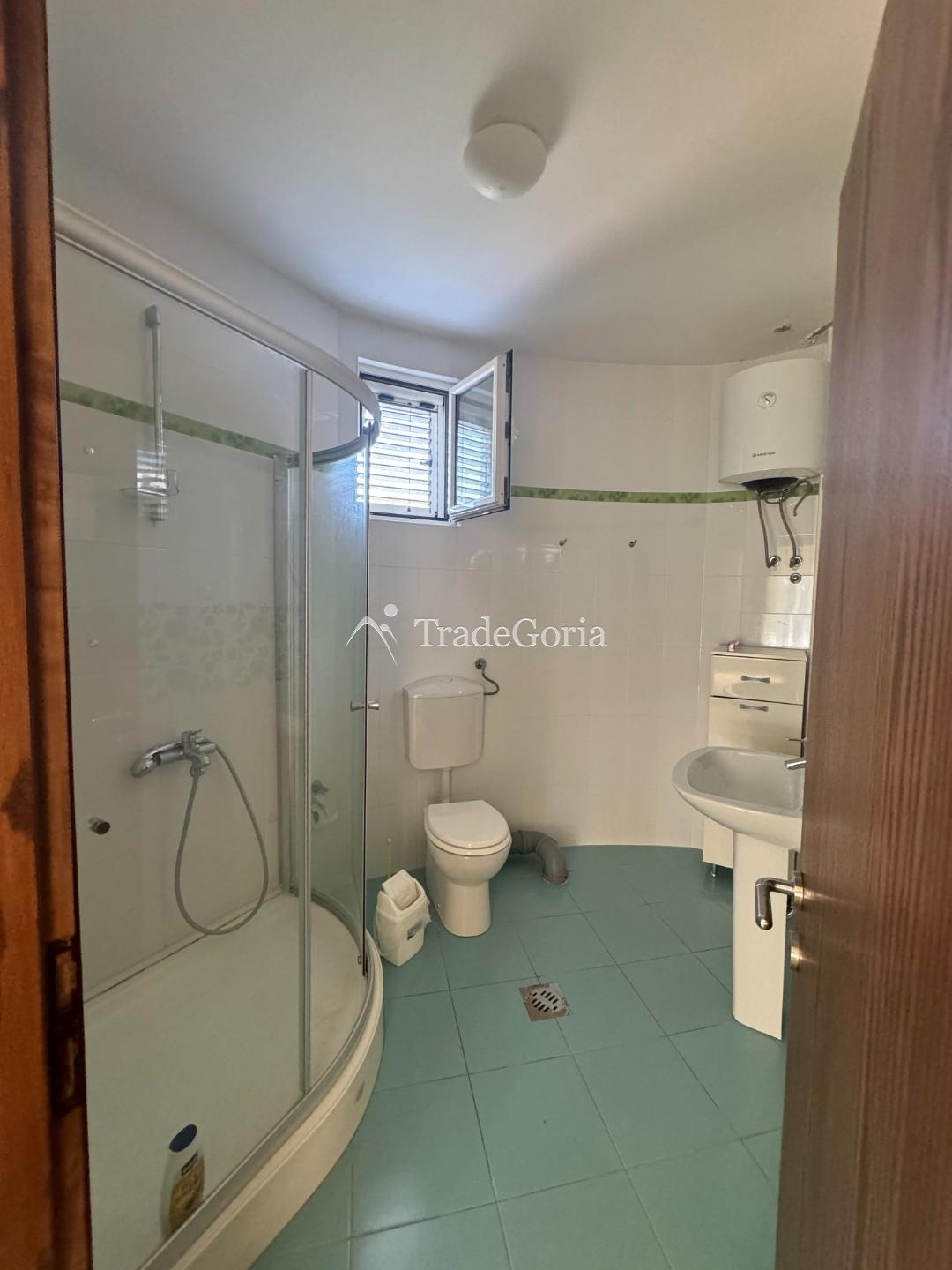 Spacious house 30 meters from the sea in Utjeha with a relaxation area and garden on the plot