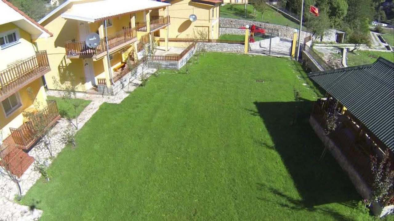 Residential complex for sale in Obzovica, Cetinje