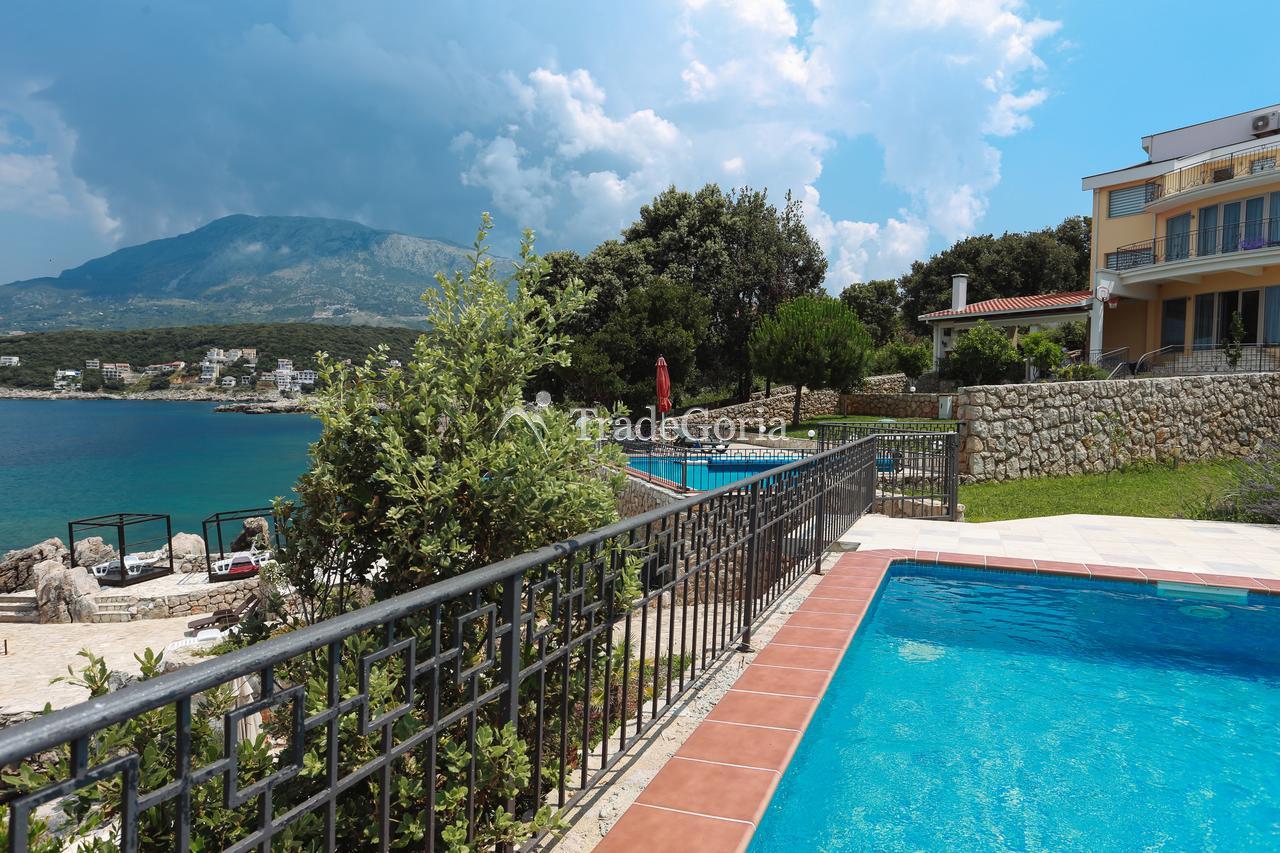 Luxury villa in Utjeha on the first line of the sea with a private beach.