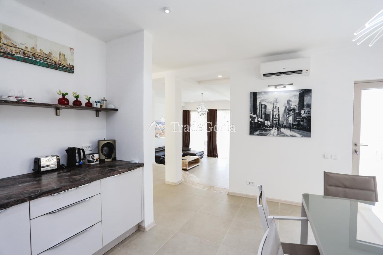 Luxury villa in Utjeha on the first line of the sea with a private beach.