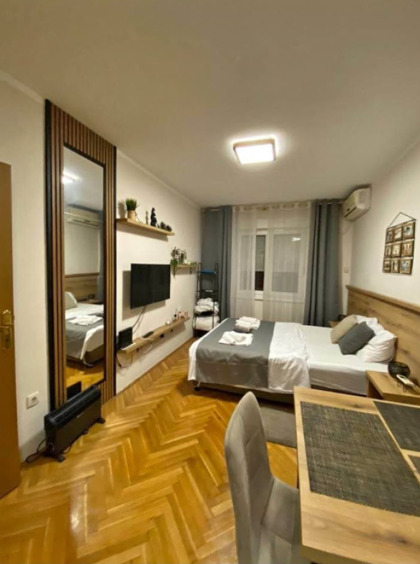 Studio (Betriebsimmobilie) in Podgorica, 24 m², top Lage