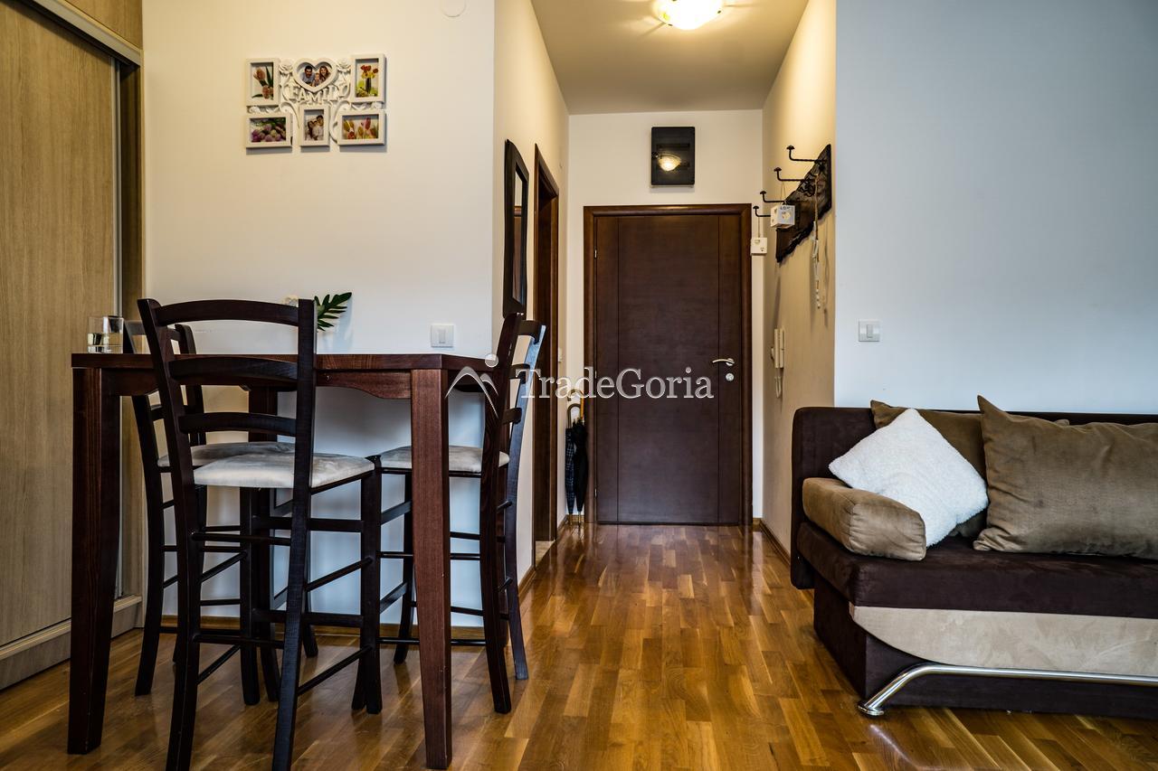 For rent in season spacious studio in Budva.