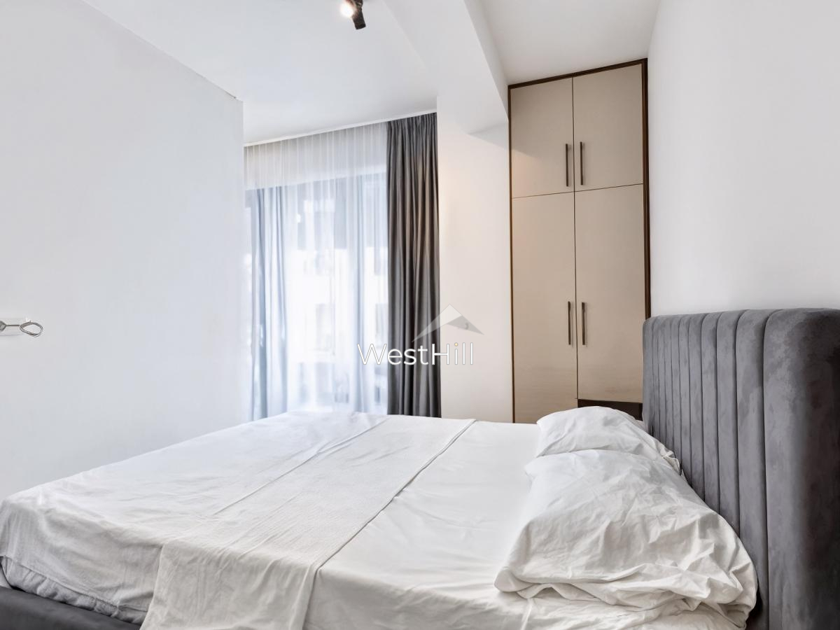 Stan na obali mora u Rafailovićima - 57 m² + 10 m² terasa