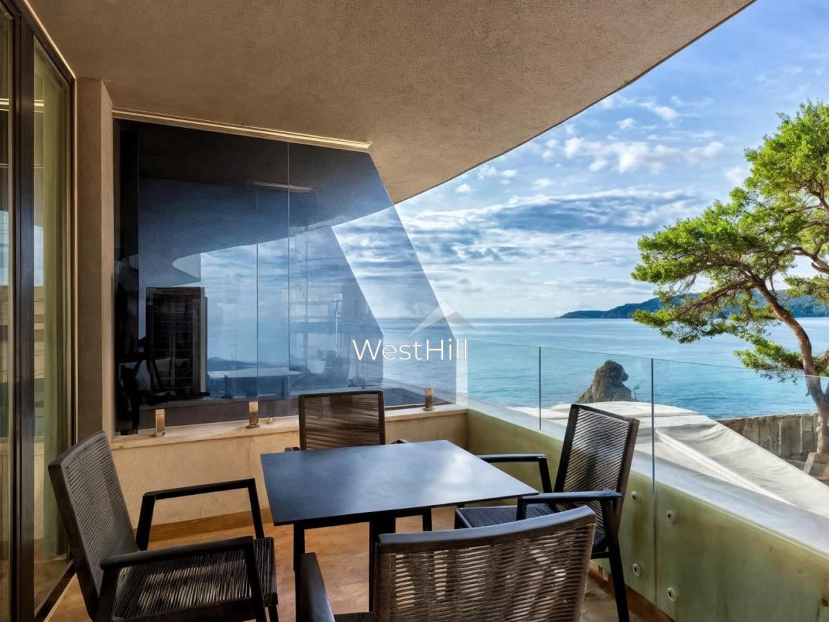 Seafront Apartment  in Rafailovići, Budva