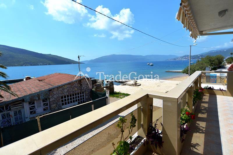 Price reduction! Villa for sale by the sea.