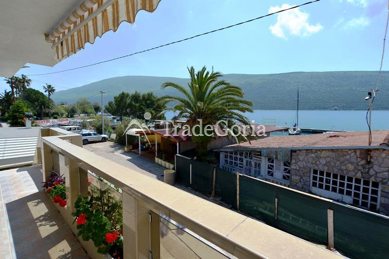 Price reduction! Villa for sale by the sea.