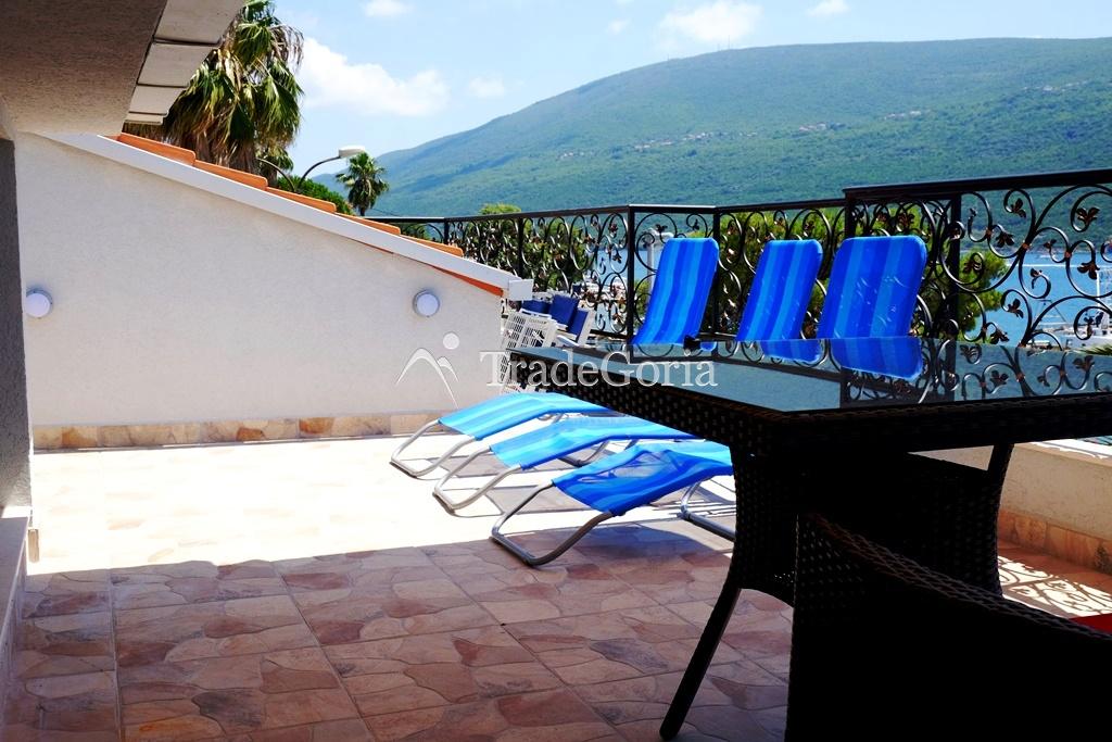 Price reduction! Villa for sale by the sea.
