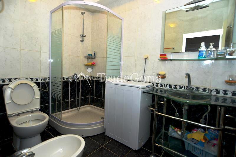 Price reduction! Villa for sale by the sea.