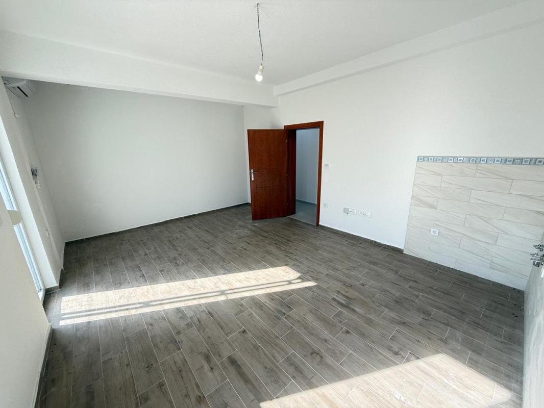 Spacious 2-bedroom apartment of 88 m2 in Shushan, Bar