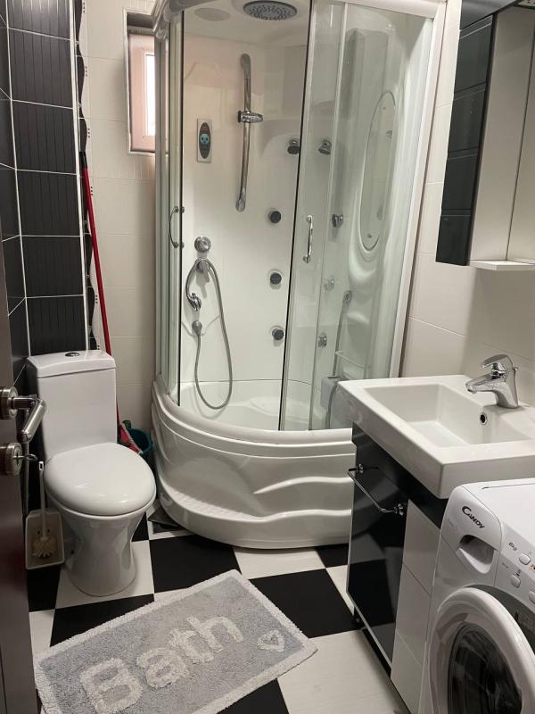 Prostrani apartman u Petrovcu