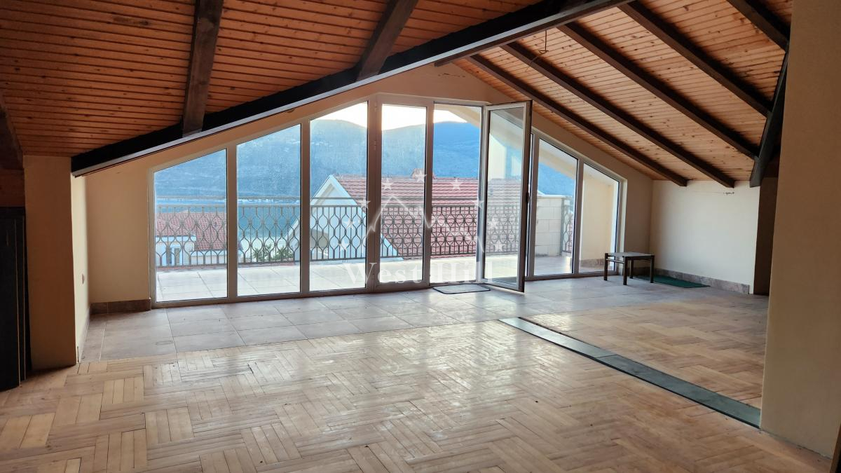Spacious house in Topla 2