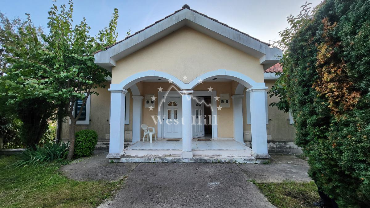 Spacious house in Topla 2