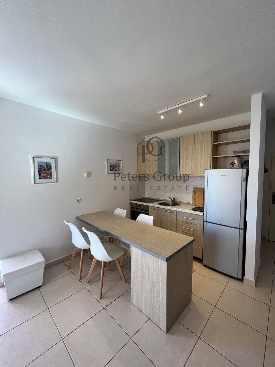 Geräumige Zweizimmerwohnung mit Meerblick in Bečići