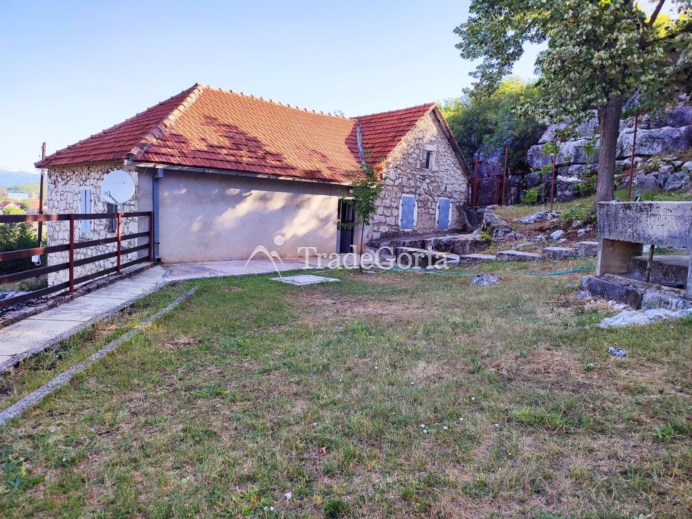 Urgent sale of a house in Niksic