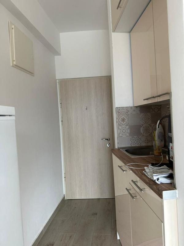 Студия посуточно в центре Сутоморе, 36 м², рядом с Волi