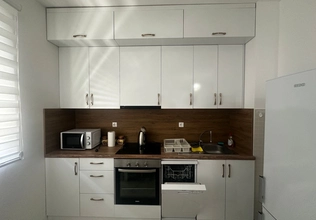 Izdaje se studio apartman, Bar, centar