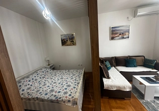 Izdaje se studio apartman, Bar, centar