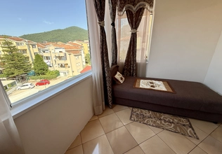 Garsonjera na prodaju, Budva, Adok