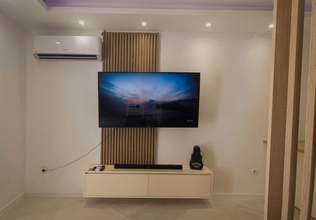 Studio-Apartment zum Verkauf in Kotor, Dobrota, Meerblick
