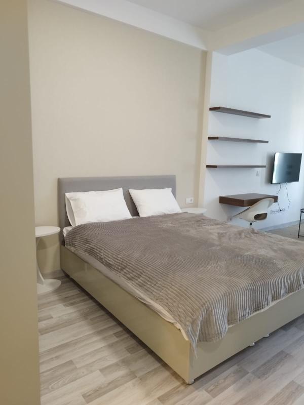 Studio of 43 m2 for sale in a luxury complex under construction in Bar