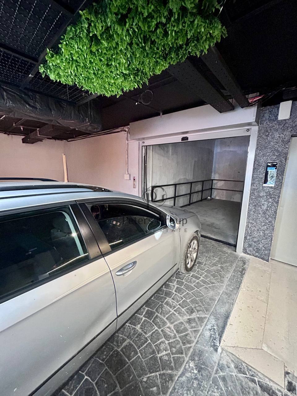 Studio for sale in a new residential complex with a swimming pool in Becici