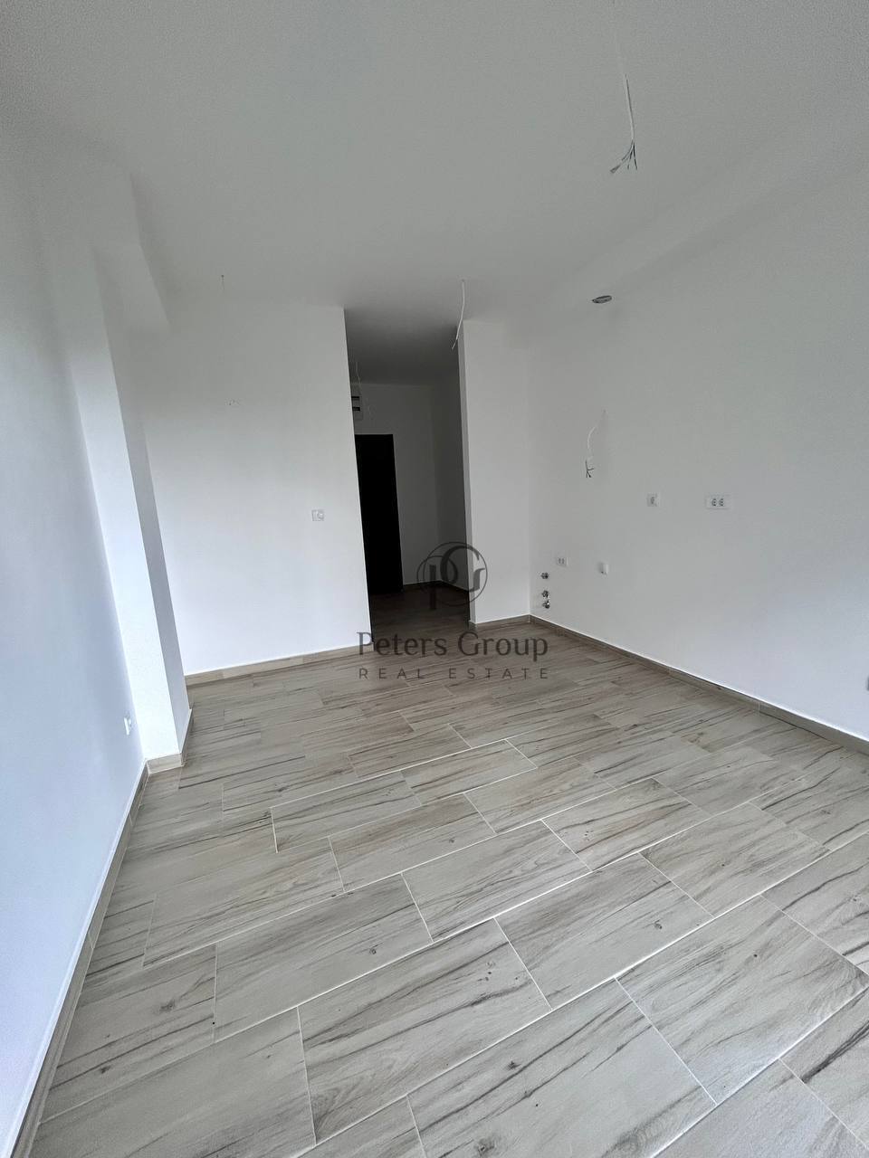 Studio for sale in a new residential complex with a swimming pool in Becici