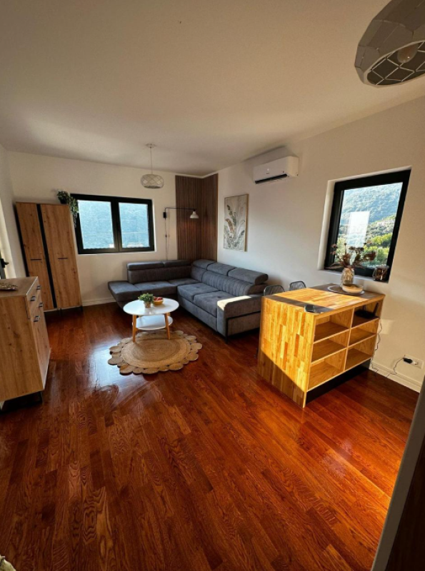 Studio mit Meerblick und Garage in Becici
